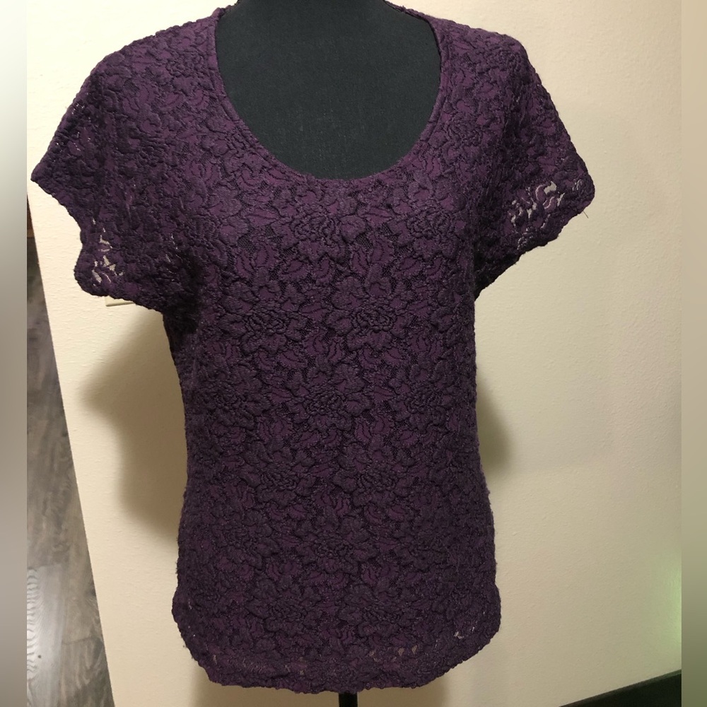Chico’s Elegant Purple Lace Women's Top, Size 1 (Med)
